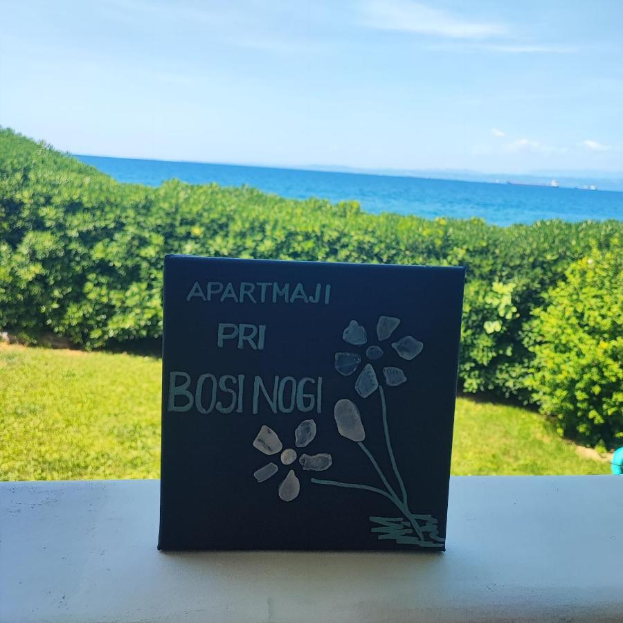 Apartmaji Pri Bosi Nogi Изола Екстериор снимка